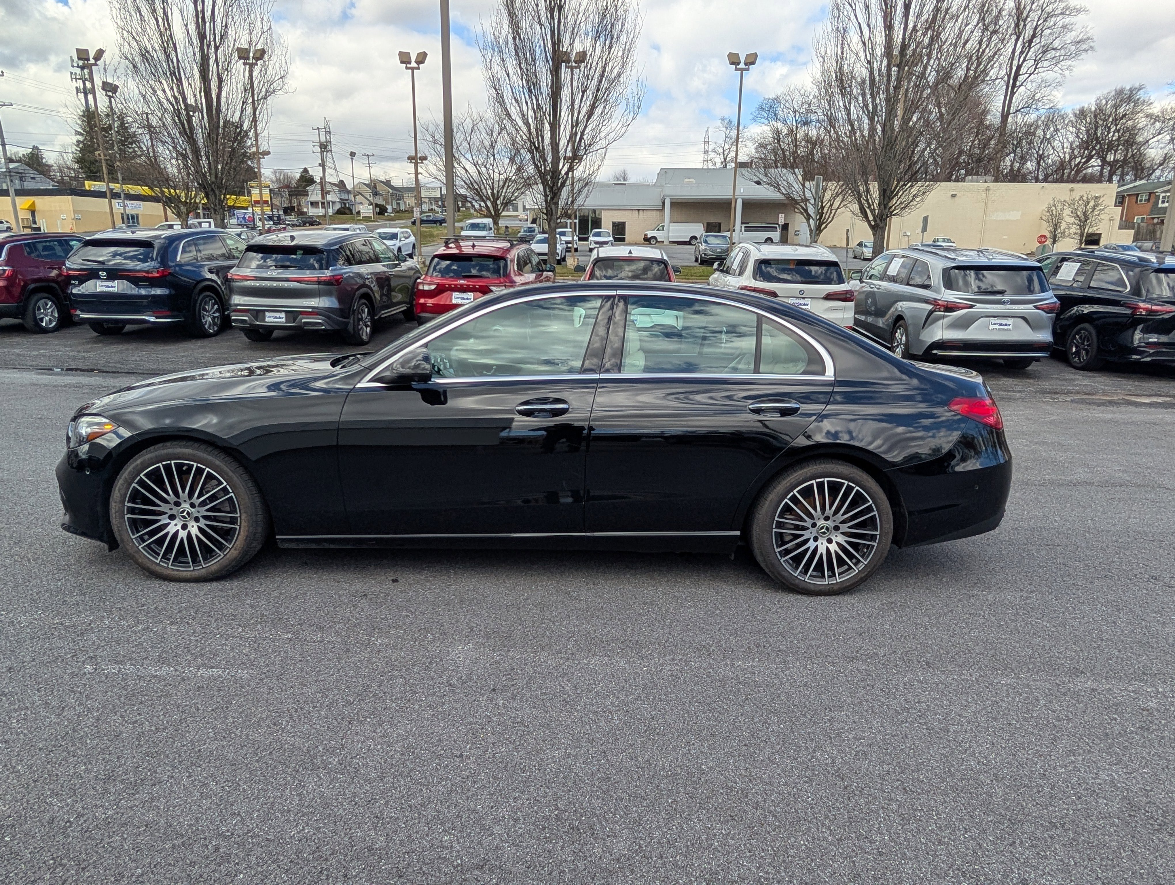 Used 2022 Mercedes-Benz C 300 C 300 image 6