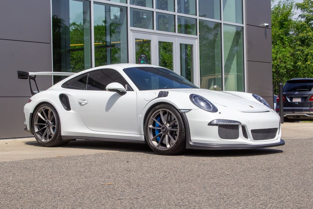 Used 2016 Porsche 911 GT3 RS RWD image 3
