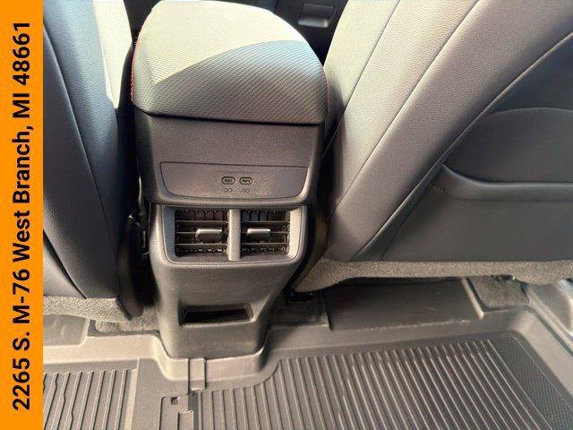 New 2027 Chevrolet Equinox RS w/ Safety and Technology Package AWD/4WD image 19