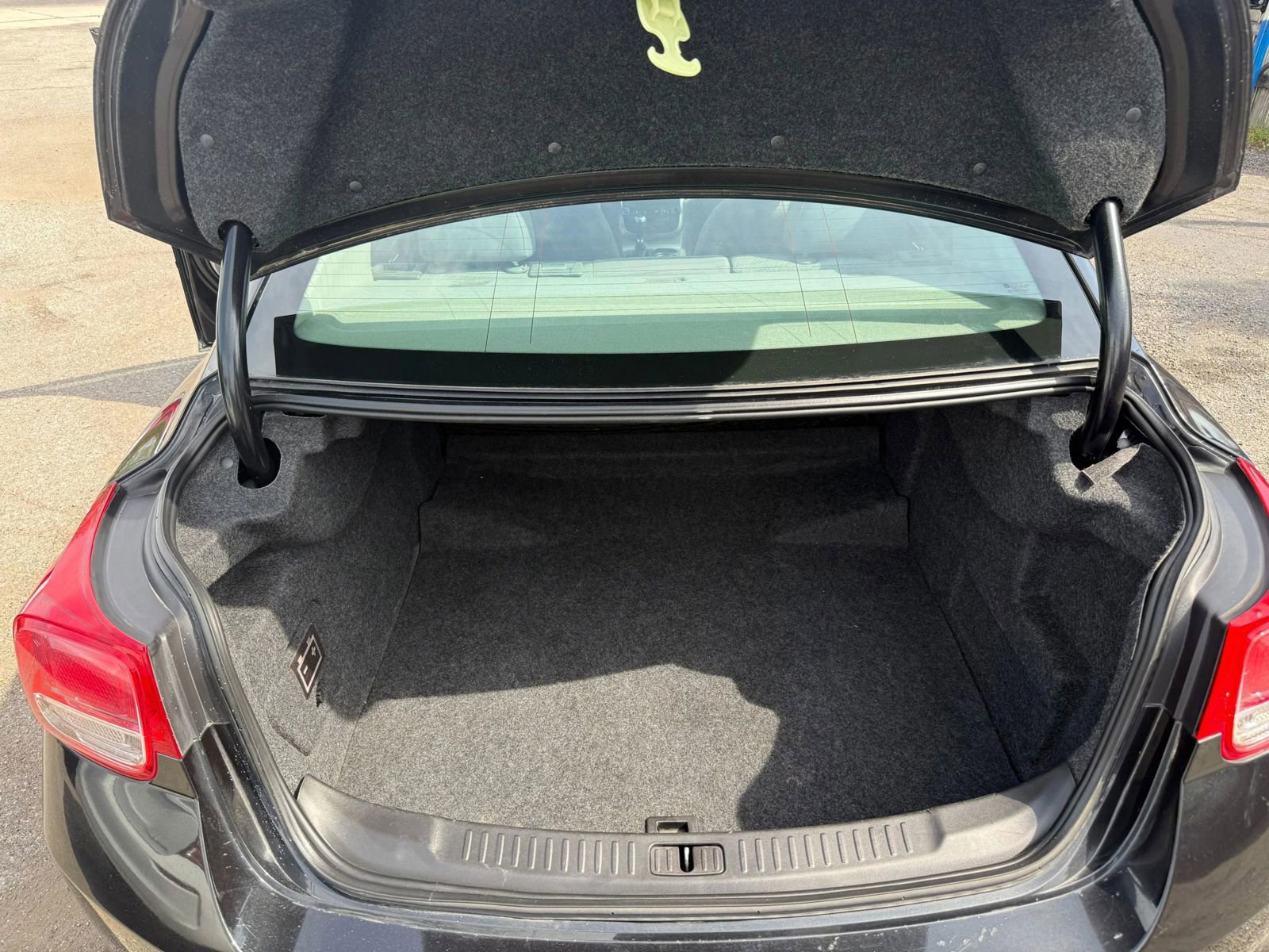Used 2015 Chevrolet Malibu LS w/ Protection Package FWD image 14