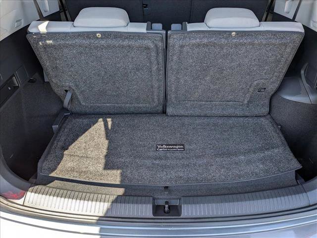 Used 2021 Volkswagen Tiguan S FWD image 6