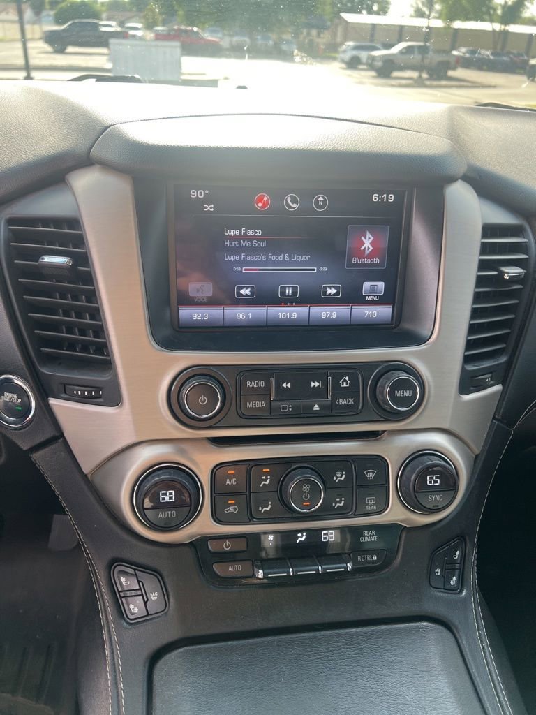 Used 2015 GMC Yukon Denali w/ Premium Package AWD/4WD image 11