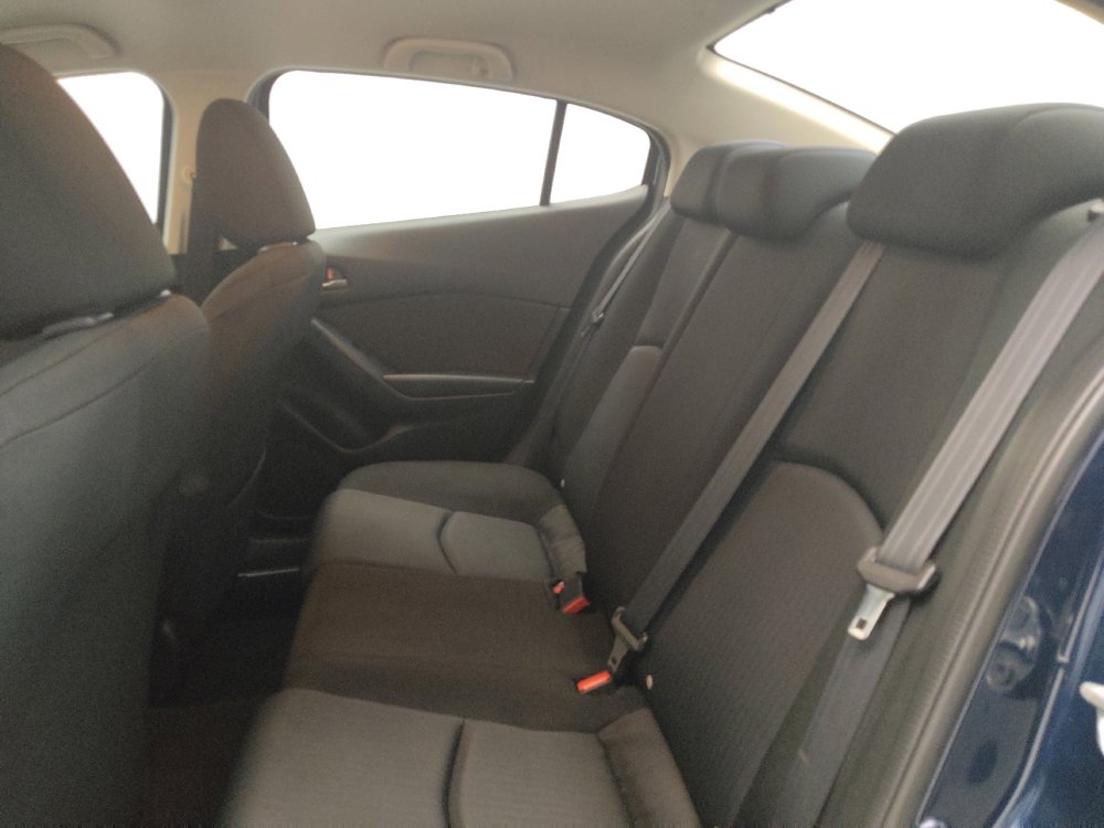 Used 2014 MAZDA MAZDA3 i Sport image 18