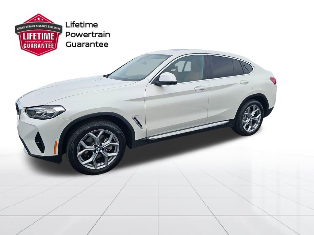 Used 2025 BMW X4 xDrive30i w/ Premium Package AWD/4WD image 1