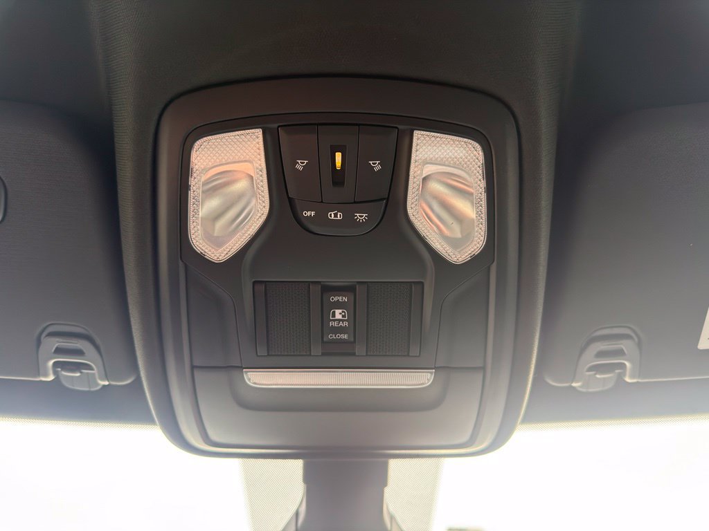 Used 2021 RAM 1500 Big Horn AWD/4WD image 72