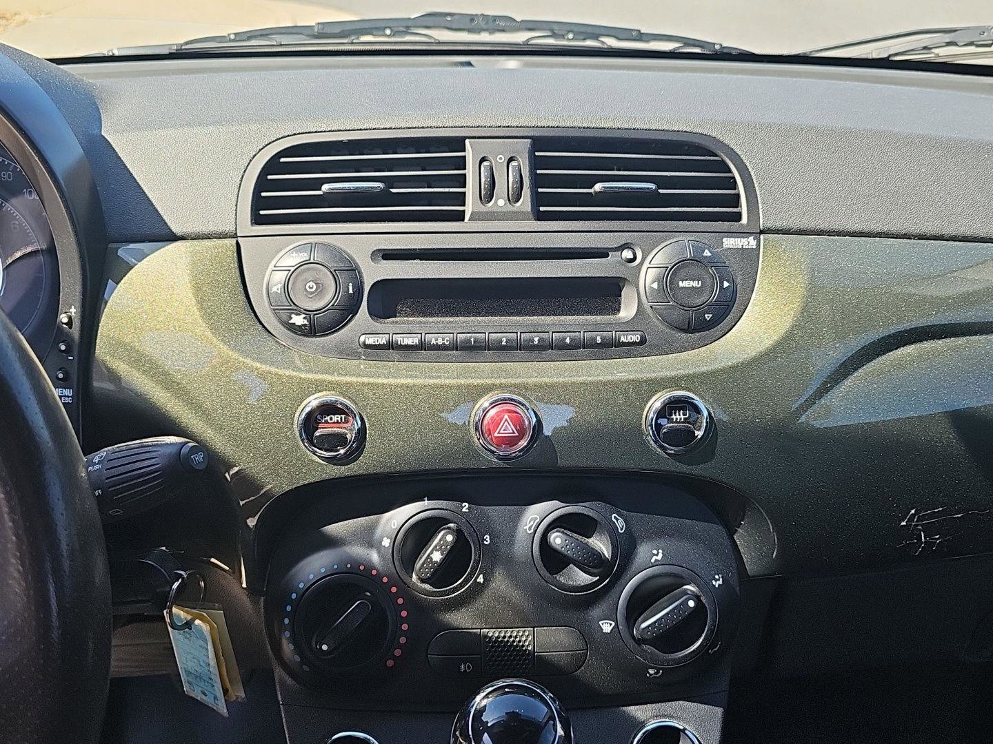 Used 2012 FIAT 500 Sport w/ Safety & Sound Pkg FWD image 10