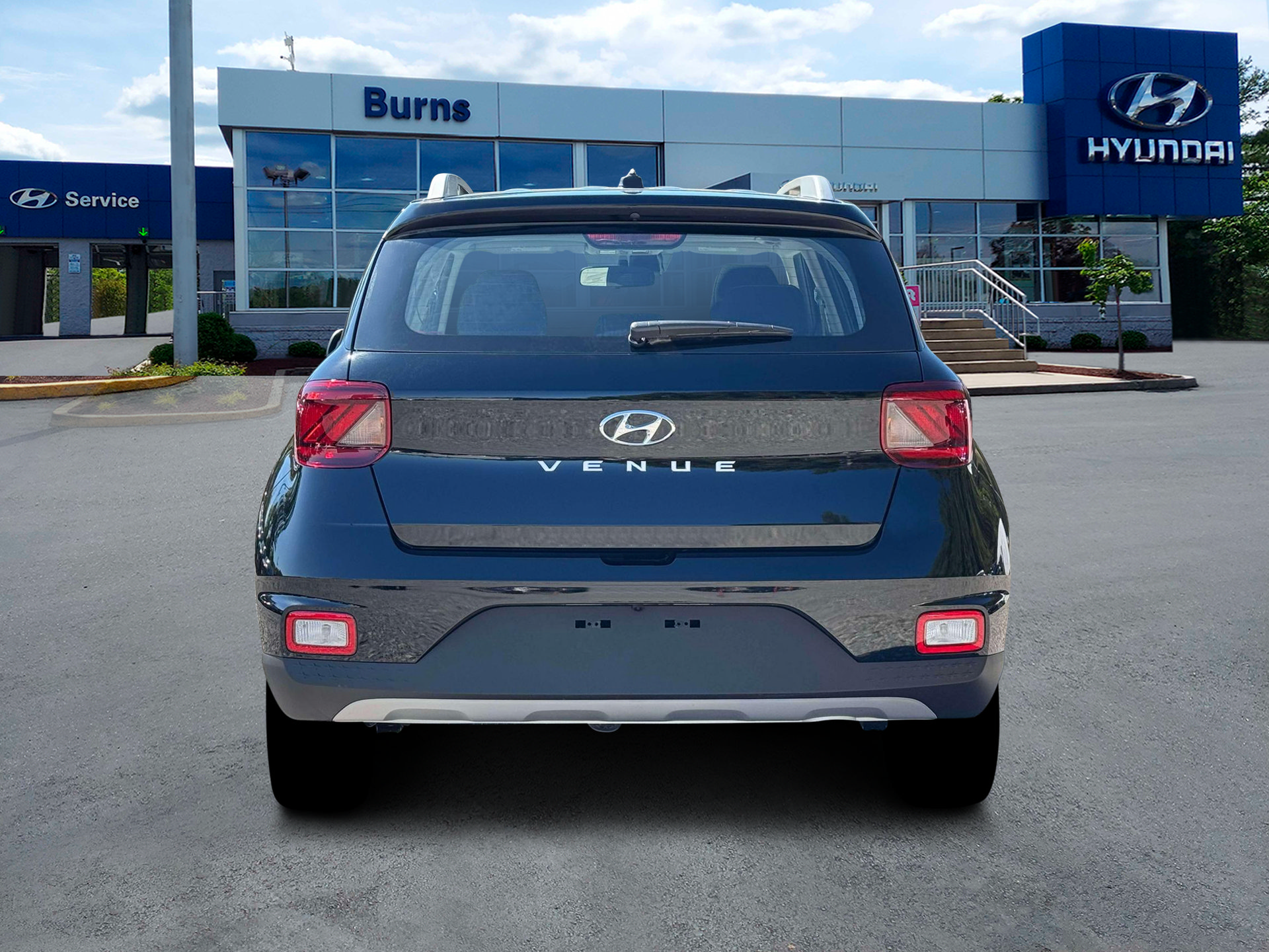 New 2026 Hyundai Venue SEL FWD image 6
