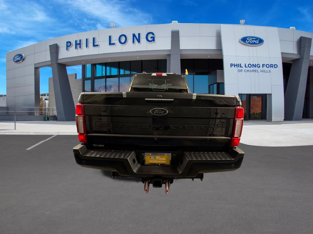 Certified 2022 Ford F250 Lariat w/ Tremor Off-Road Package AWD/4WD image 4