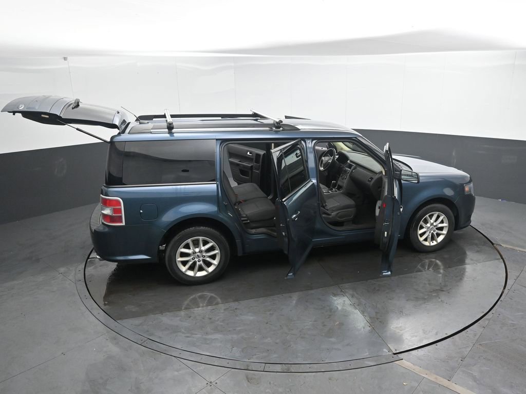 Used 2016 Ford Flex SE image 45