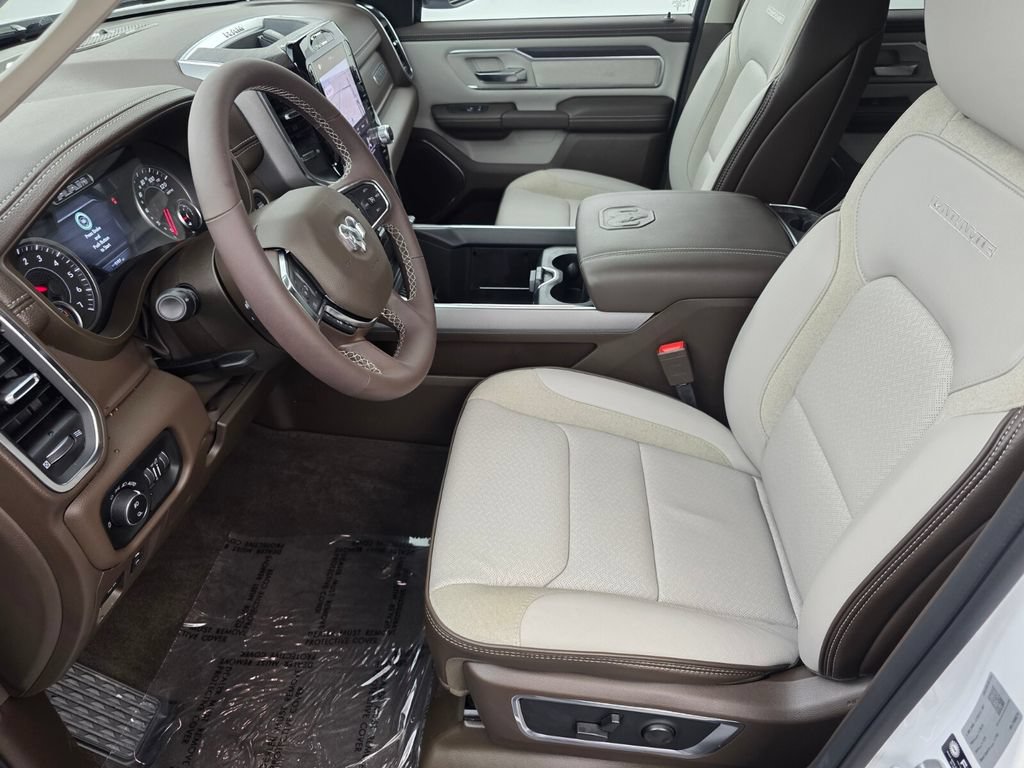 Used 2026 RAM 1500 Laramie AWD/4WD image 9