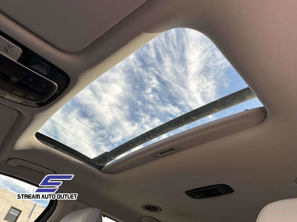 Used 2022 Hyundai Palisade SEL w/ Premium Package image 20