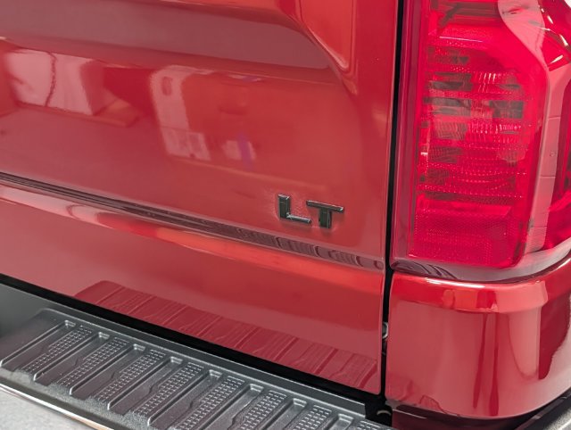 Certified 2023 Chevrolet Silverado 1500 LT AWD/4WD image 6