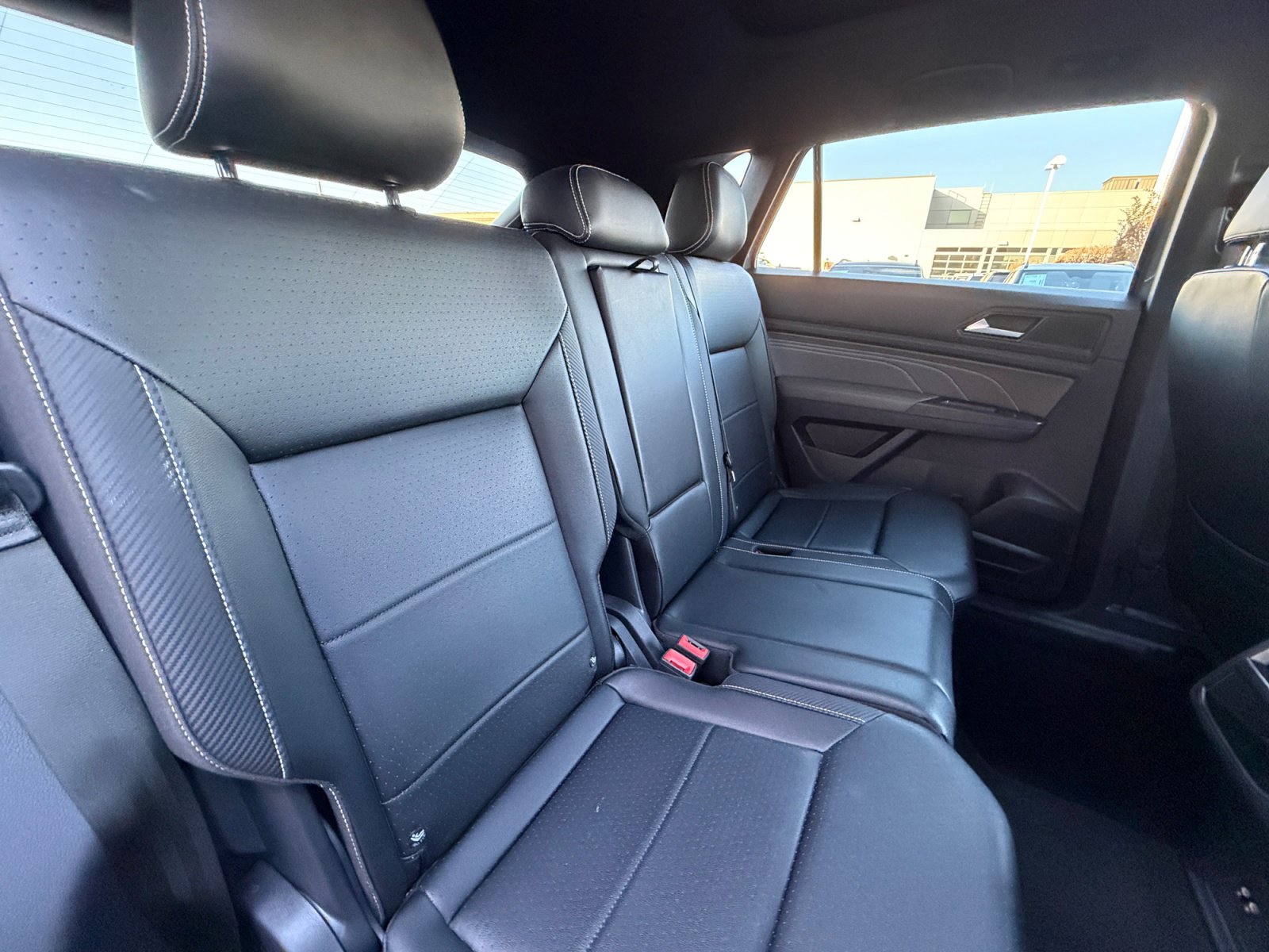 Used 2022 Volkswagen Atlas Cross Sport SE image 18