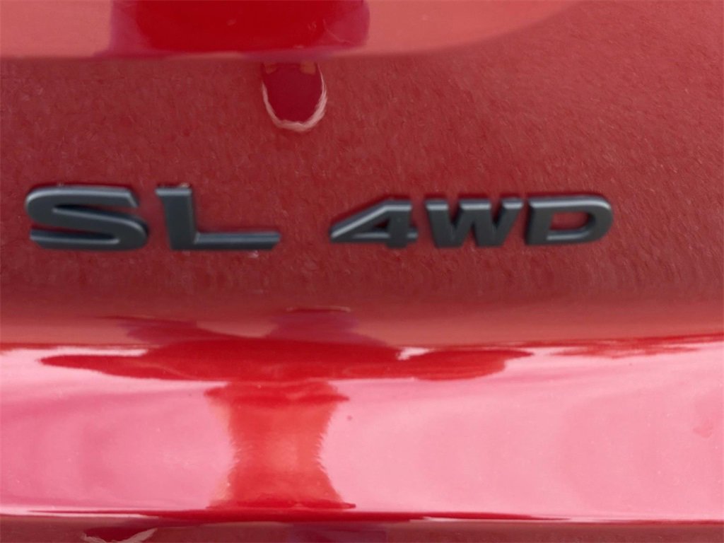 Used 2023 Nissan Pathfinder SL w/ Black Appearance Package image 13