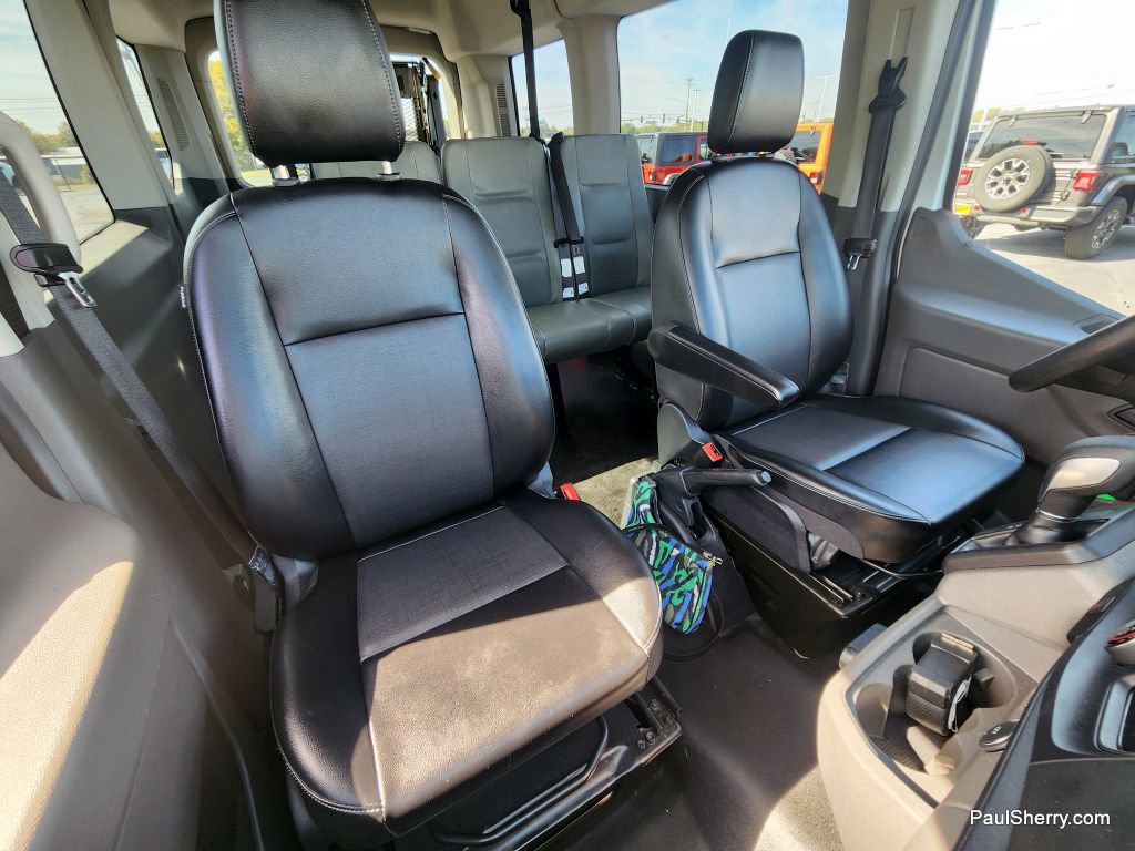 Used 2020 Ford Transit 150 XL image 44