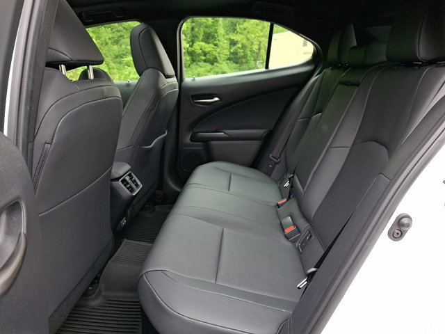 Used 2023 Lexus UX 250h F Sport w/ Accessory Package (Z1) AWD/4WD image 10