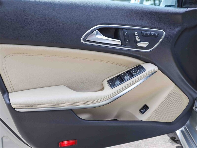 Used 2018 Mercedes-Benz CLA 250 image 24