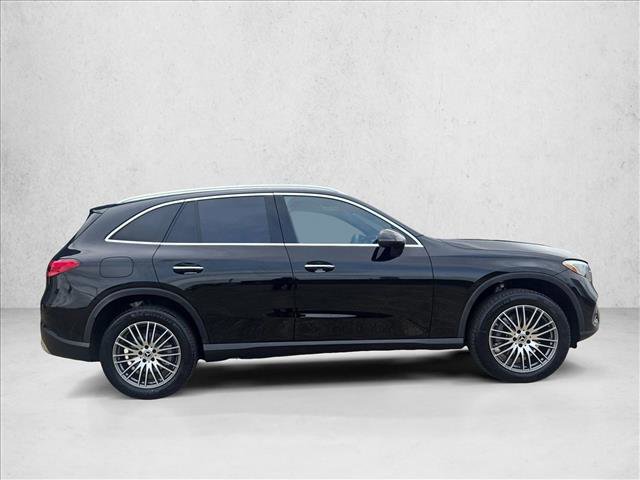 Certified 2026 Mercedes-Benz GLC 300 image 4