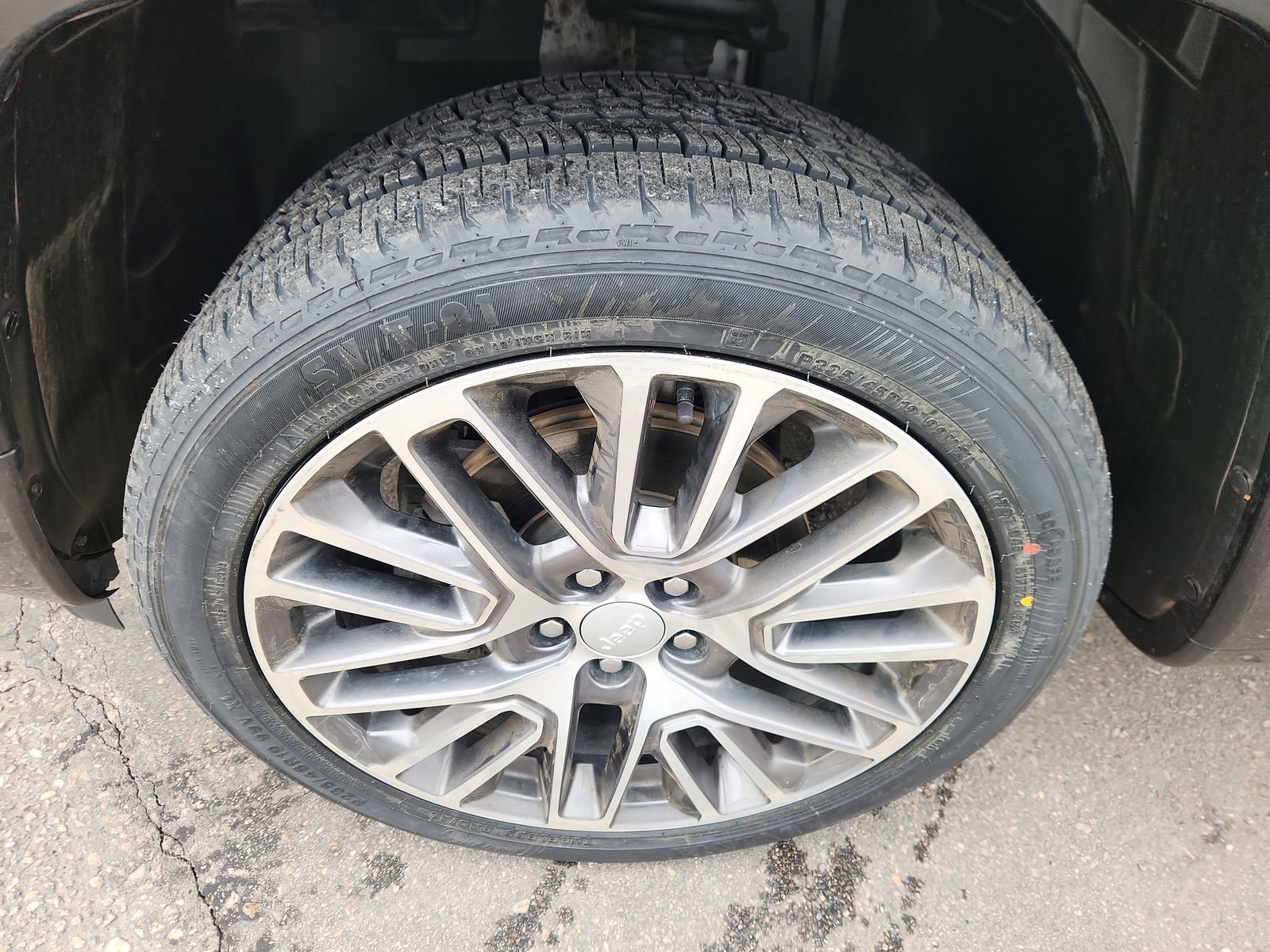 Used 2022 Jeep Compass Limited w/ Elite Group image 19