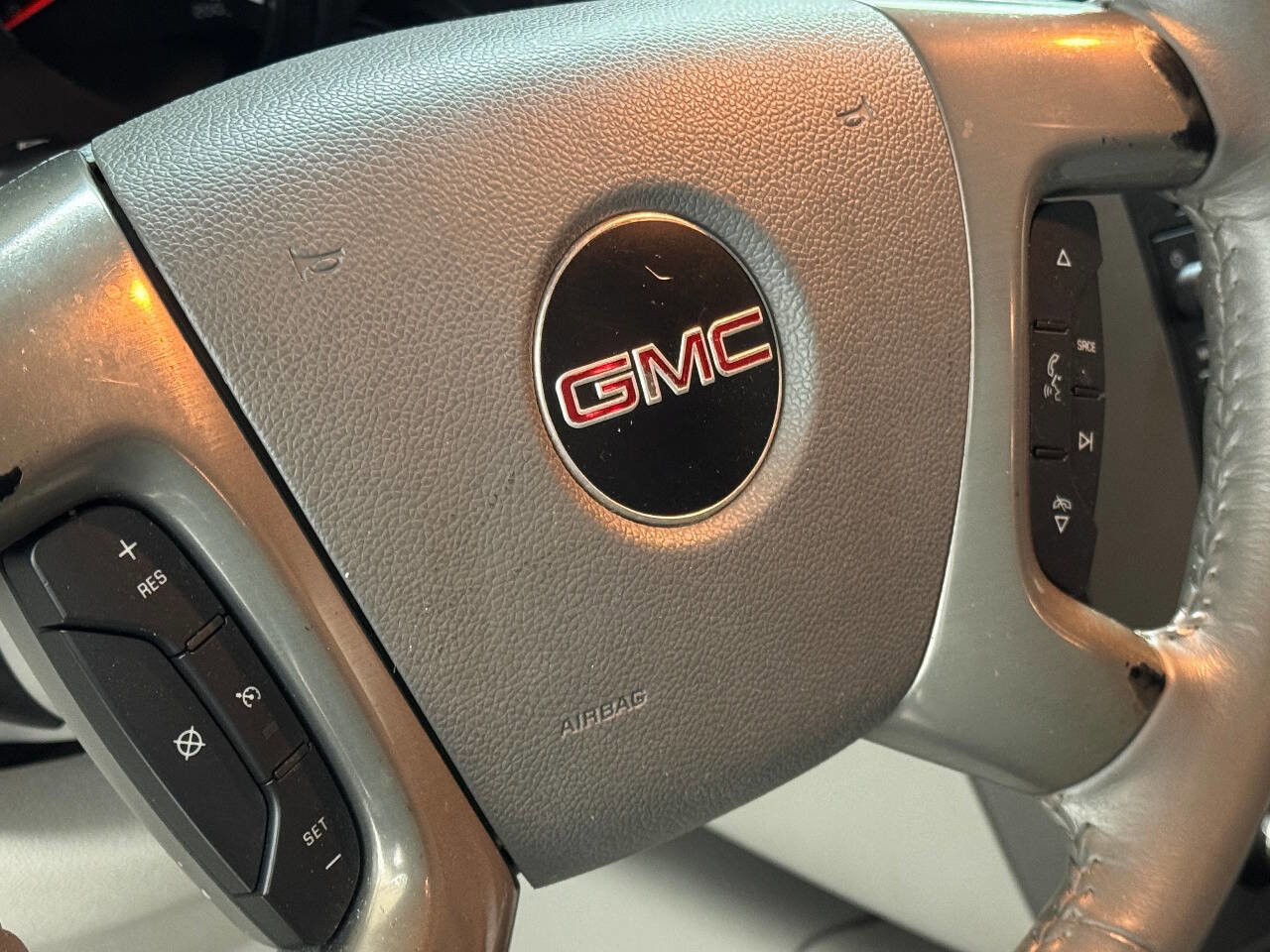 Used 2010 GMC Yukon SLT image 49