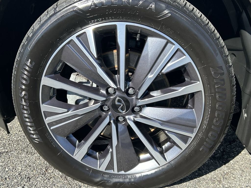 Certified 2026 INFINITI QX60 Luxe w/ Cargo Package AWD/4WD image 10
