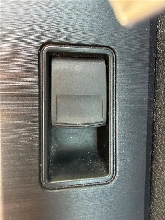 Used 2012 Toyota Camry LE FWD image 26