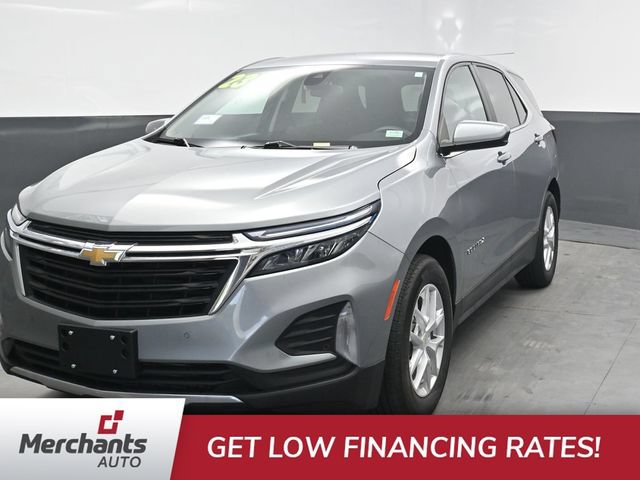 Used 2023 Chevrolet Equinox LT FWD image 2