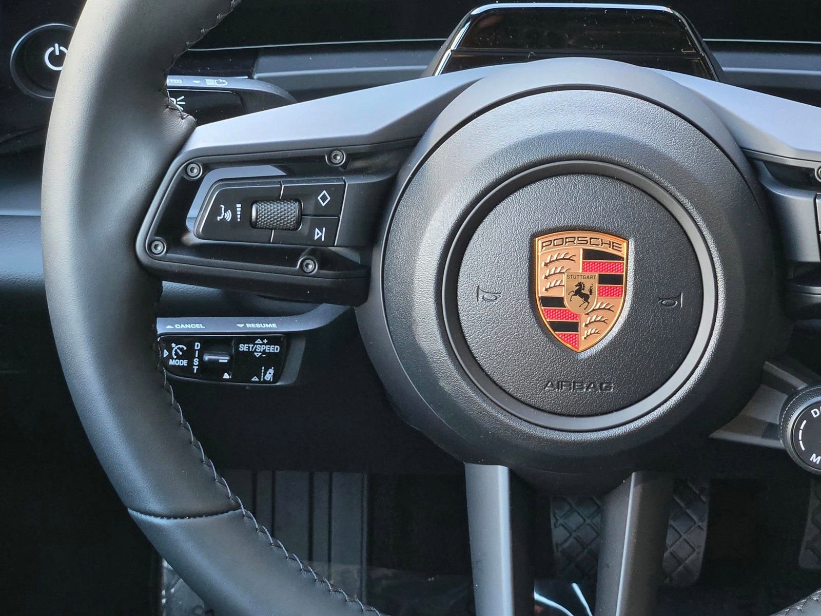New 2026 Porsche Macan Electric RWD image 16