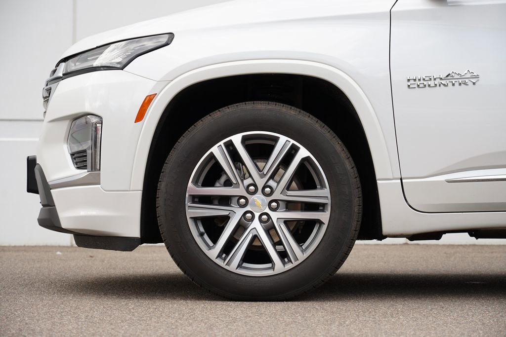 Used 2023 Chevrolet Traverse High Country w/ LPO, Floor Liner Package image 11