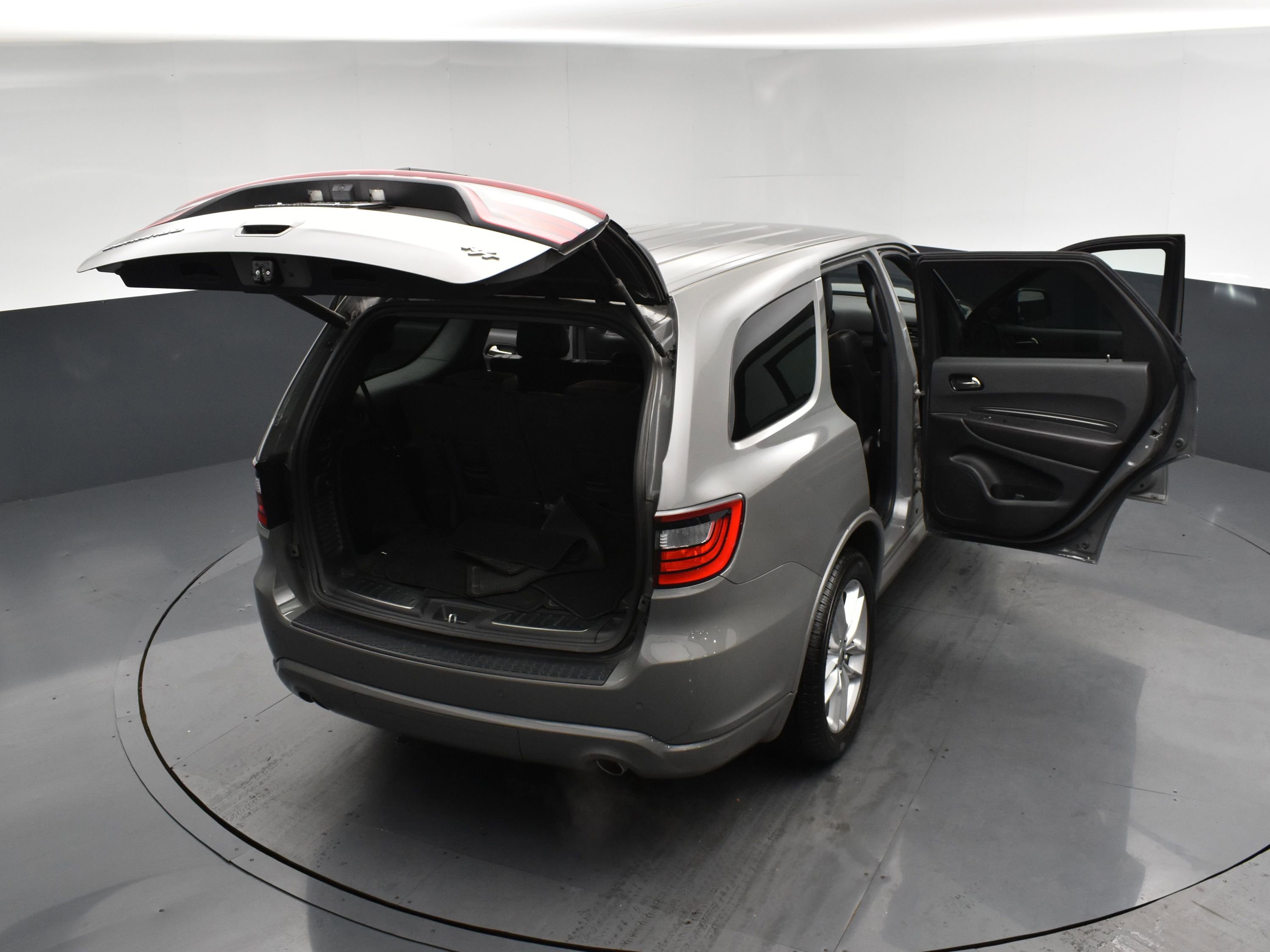 Used 2022 Dodge Durango R/T image 27