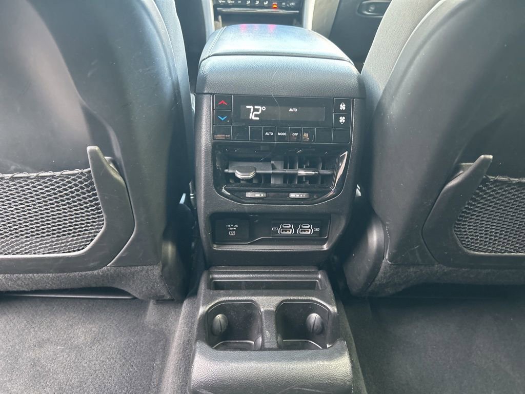 Used 2022 Jeep Grand Cherokee L Laredo w/ Luxury Tech Group I image 36