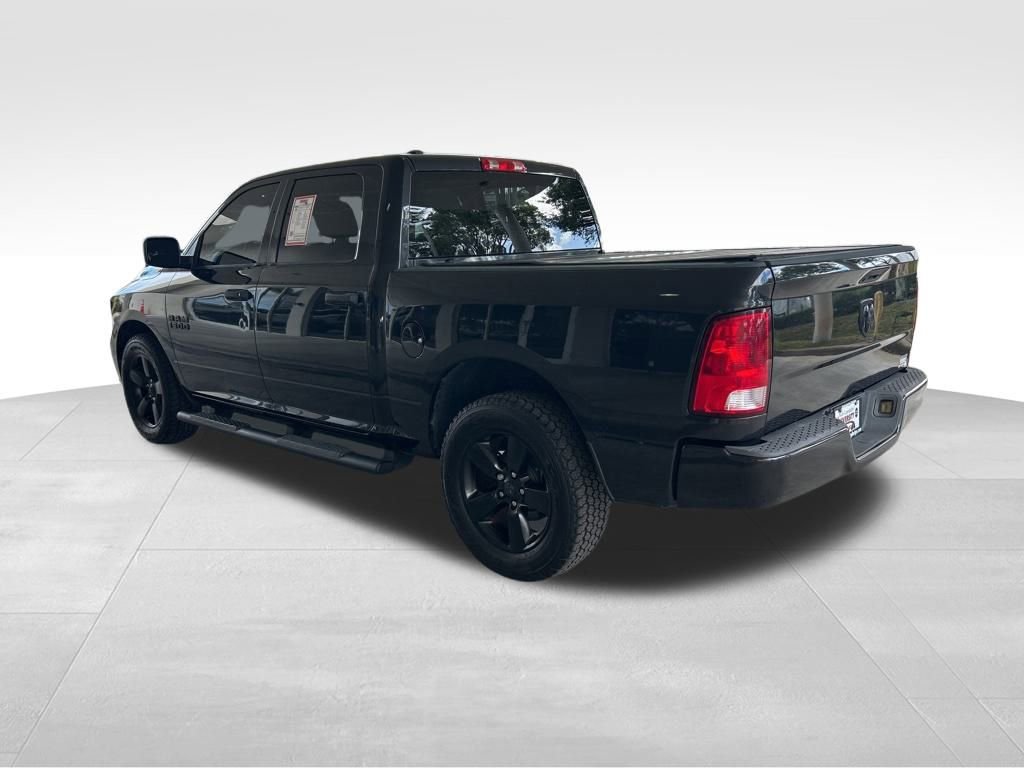 Used 2016 RAM 1500 Express w/ Black Ram 1500 Express Group image 4