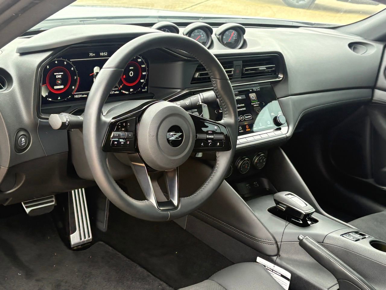 Certified 2024 Nissan Z Performance w/ Floor Mat Package RWD image 10