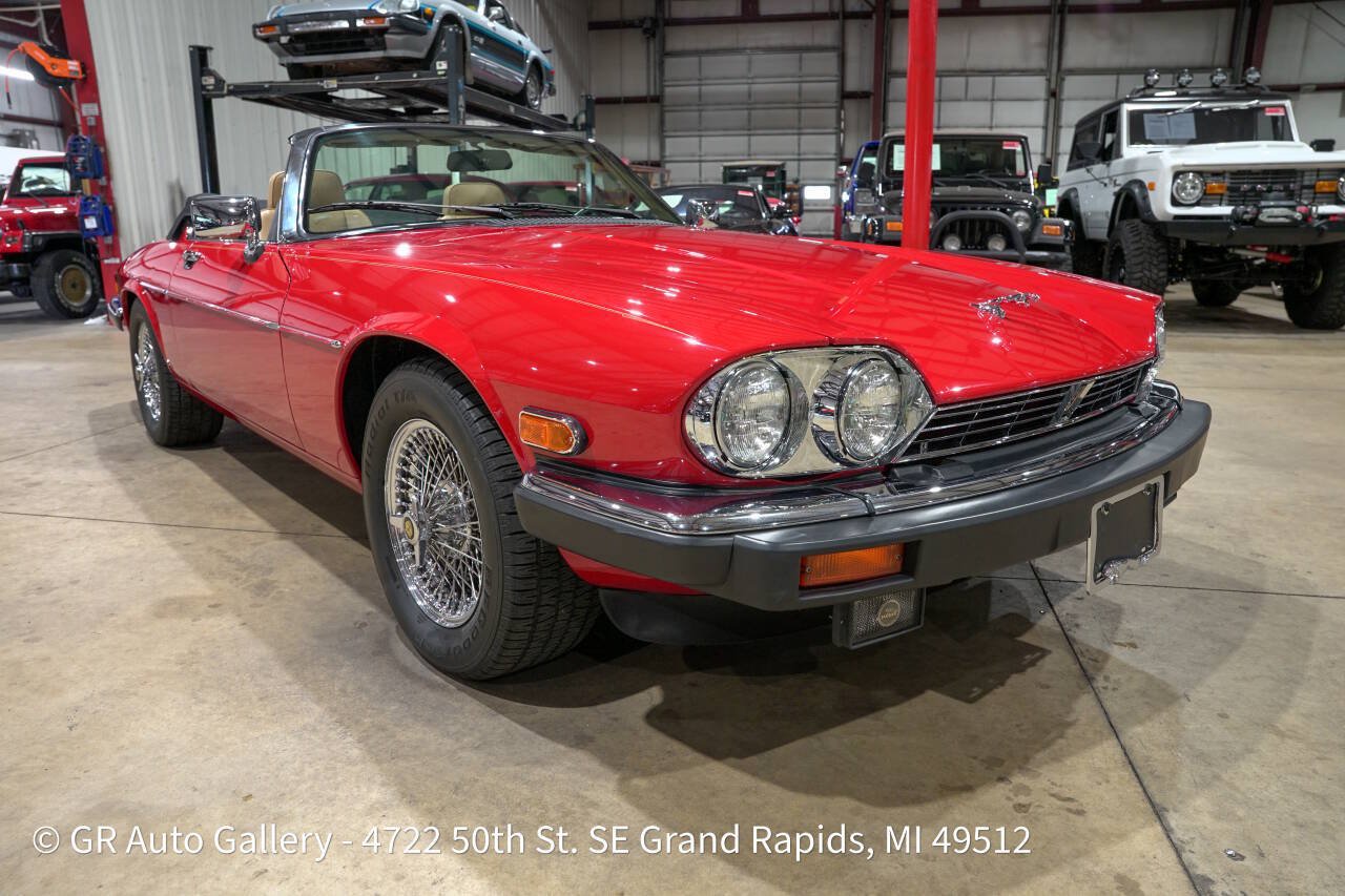 Used 1989 Jaguar XJS V12 Convertible RWD image 12