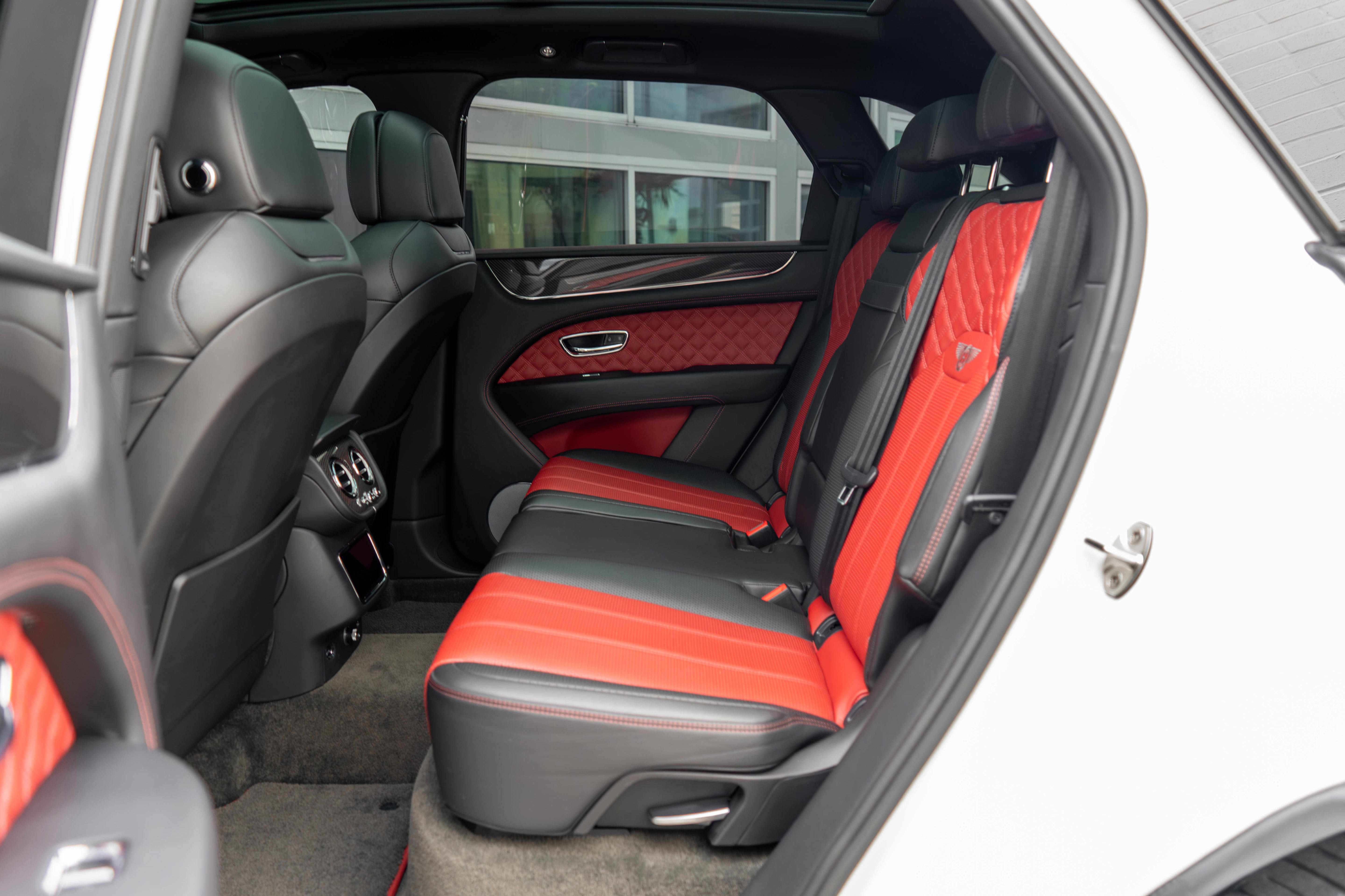 Used 2021 Bentley Bentayga Speed image 25