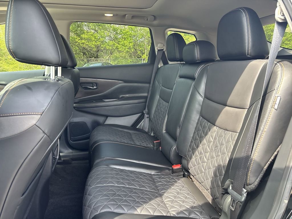 Certified 2024 Nissan Murano Platinum w/ Cargo Package image 17