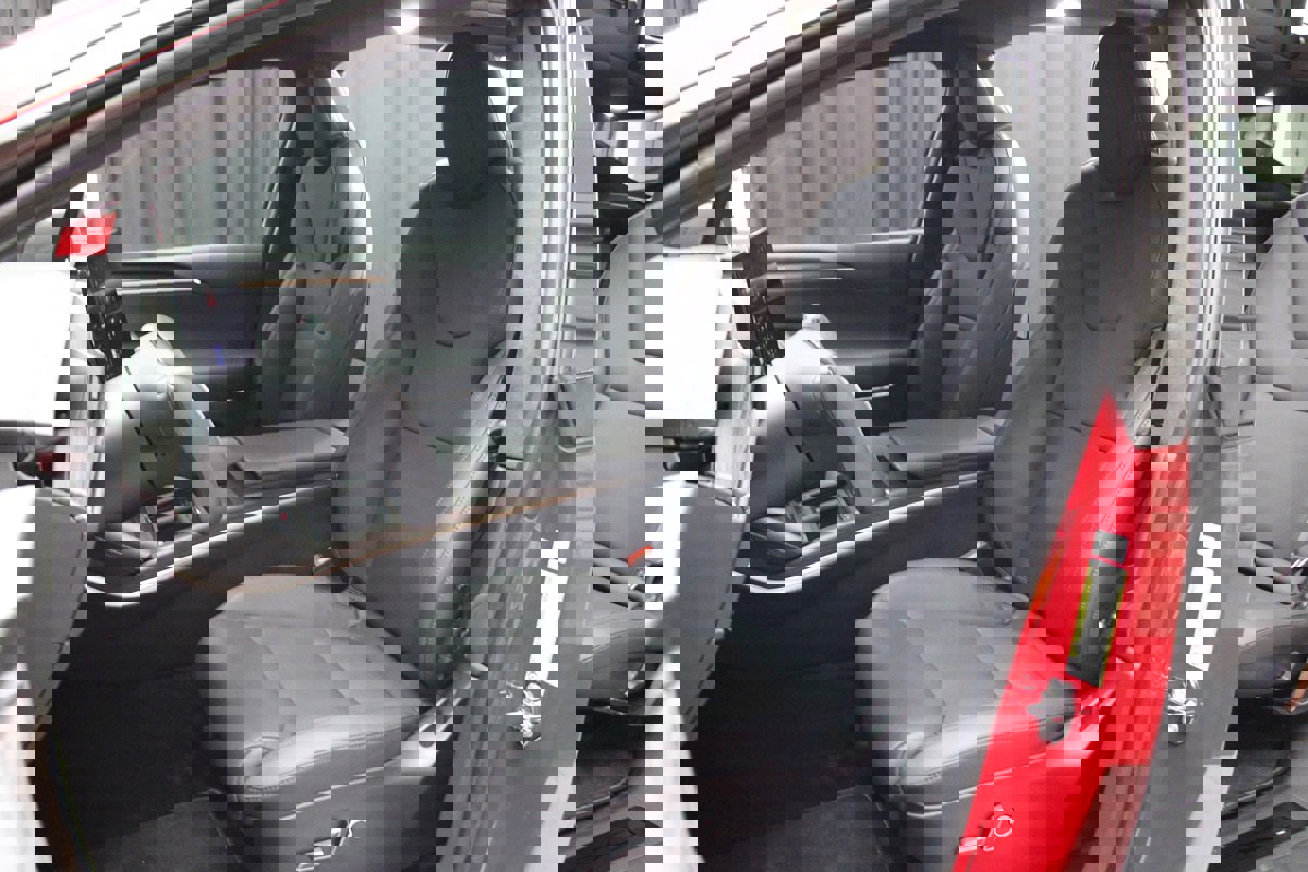 Used 2023 Tesla Model X 6 Seater AWD image 59