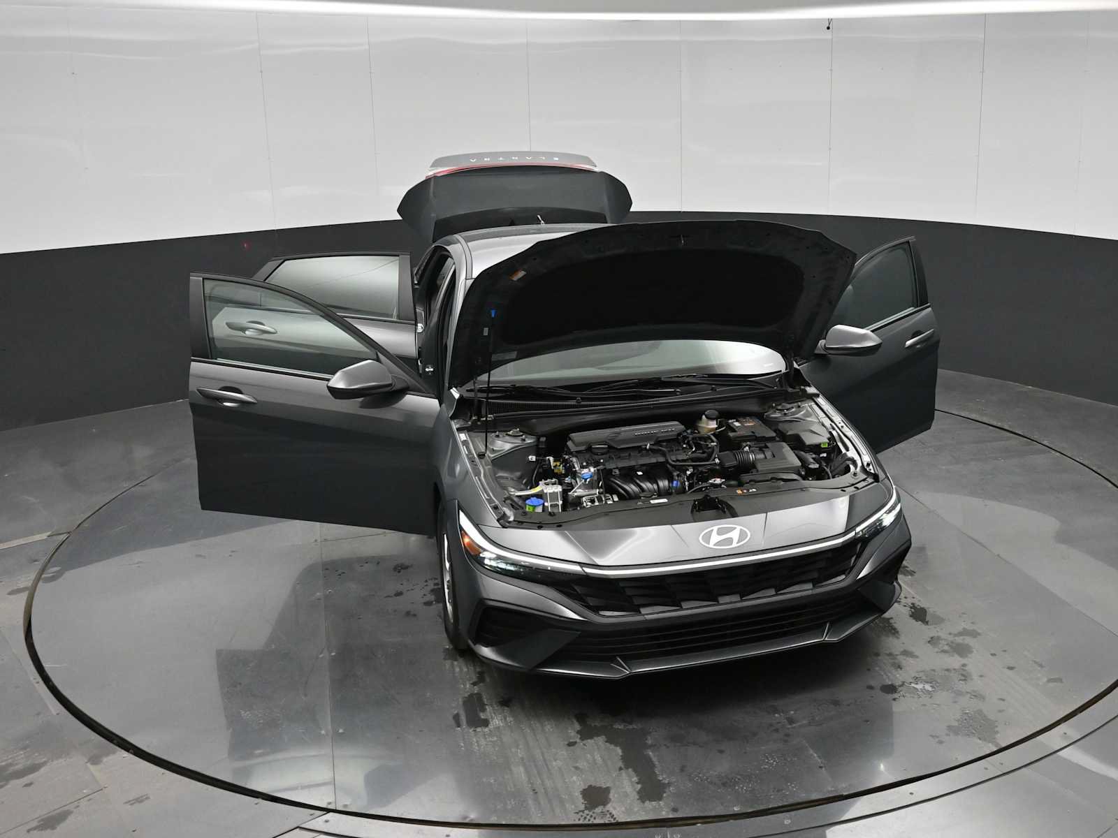 New 2026 Hyundai Elantra SE FWD image 40