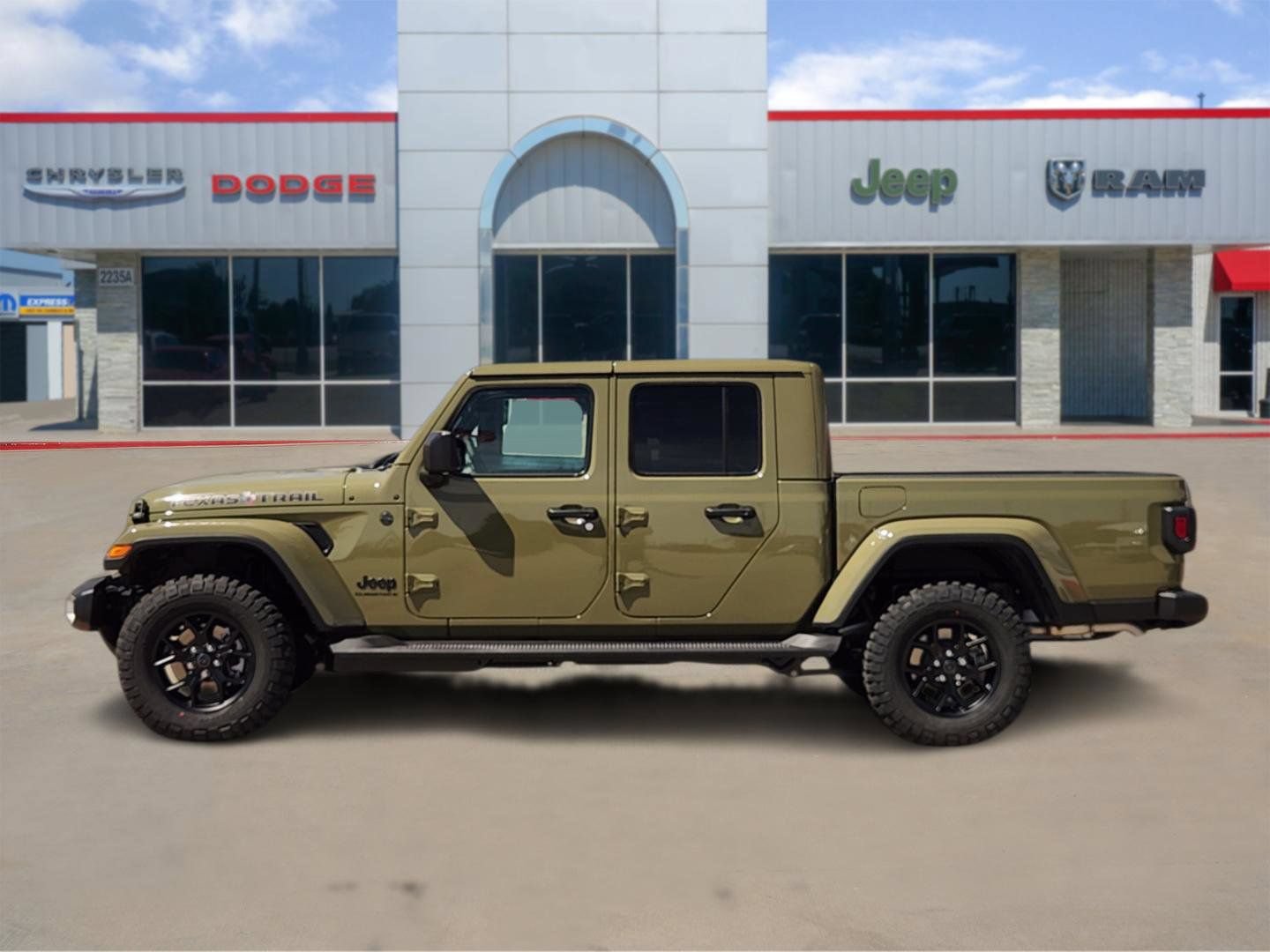 New 2026 Jeep Gladiator Mojave AWD/4WD image 3