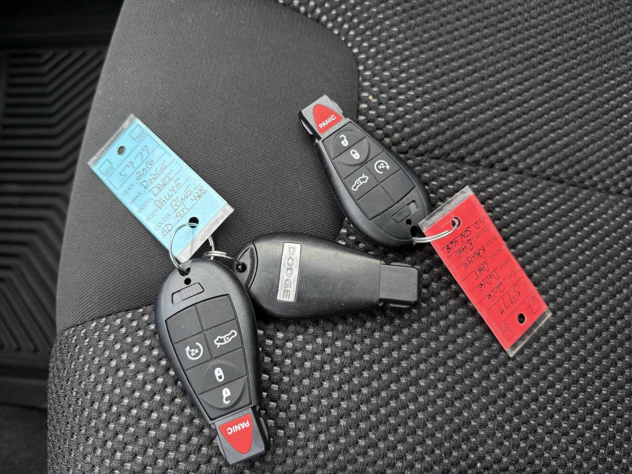 Used 2016 Dodge Dart SXT w/ Rallye Appearance Group image 23