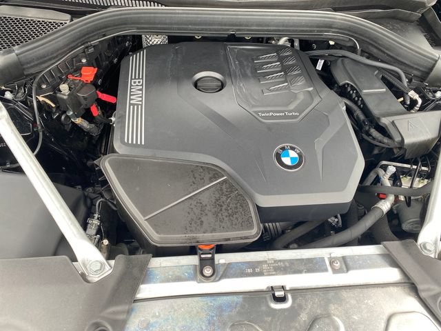 Used 2025 BMW X4 xDrive30i AWD/4WD image 23