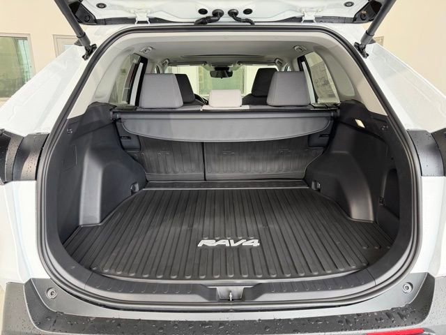 New 2025 Toyota RAV4 XLE image 37