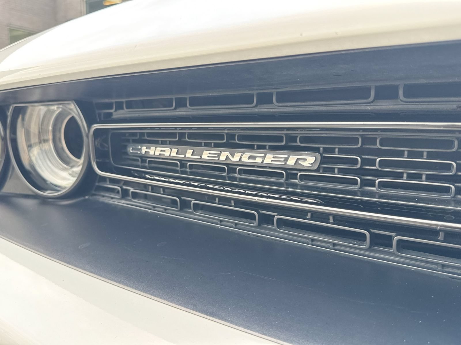 Used 2019 Dodge Challenger R/T w/ Driver Convenience Group RWD image 14