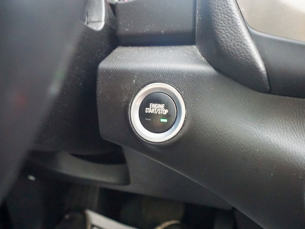 Used 2018 GMC Terrain Denali w/ Advanced Safety Package image 22