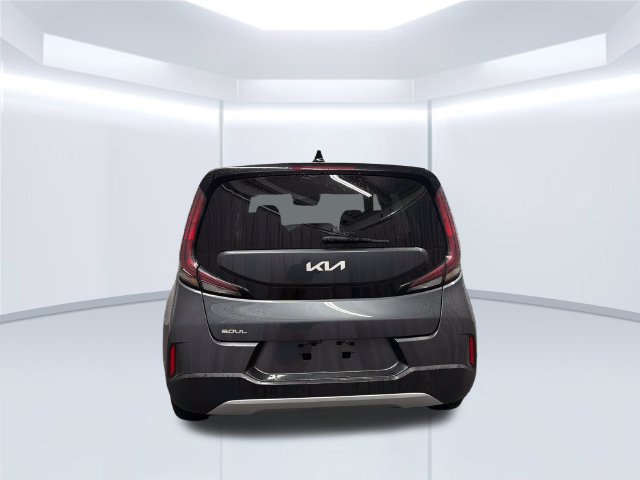 Certified 2023 Kia Soul LX FWD image 5