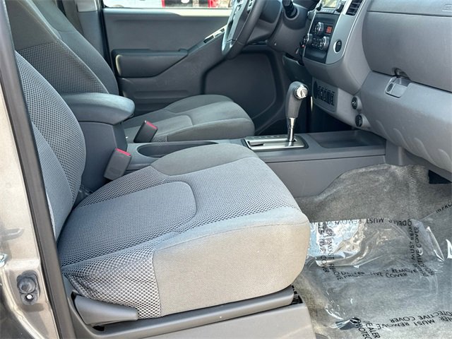 Used 2017 Nissan Frontier SV w/ SV Value Truck Package image 13