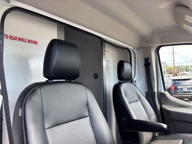 Used 2023 Ford Transit 350 DRW RWD image 35