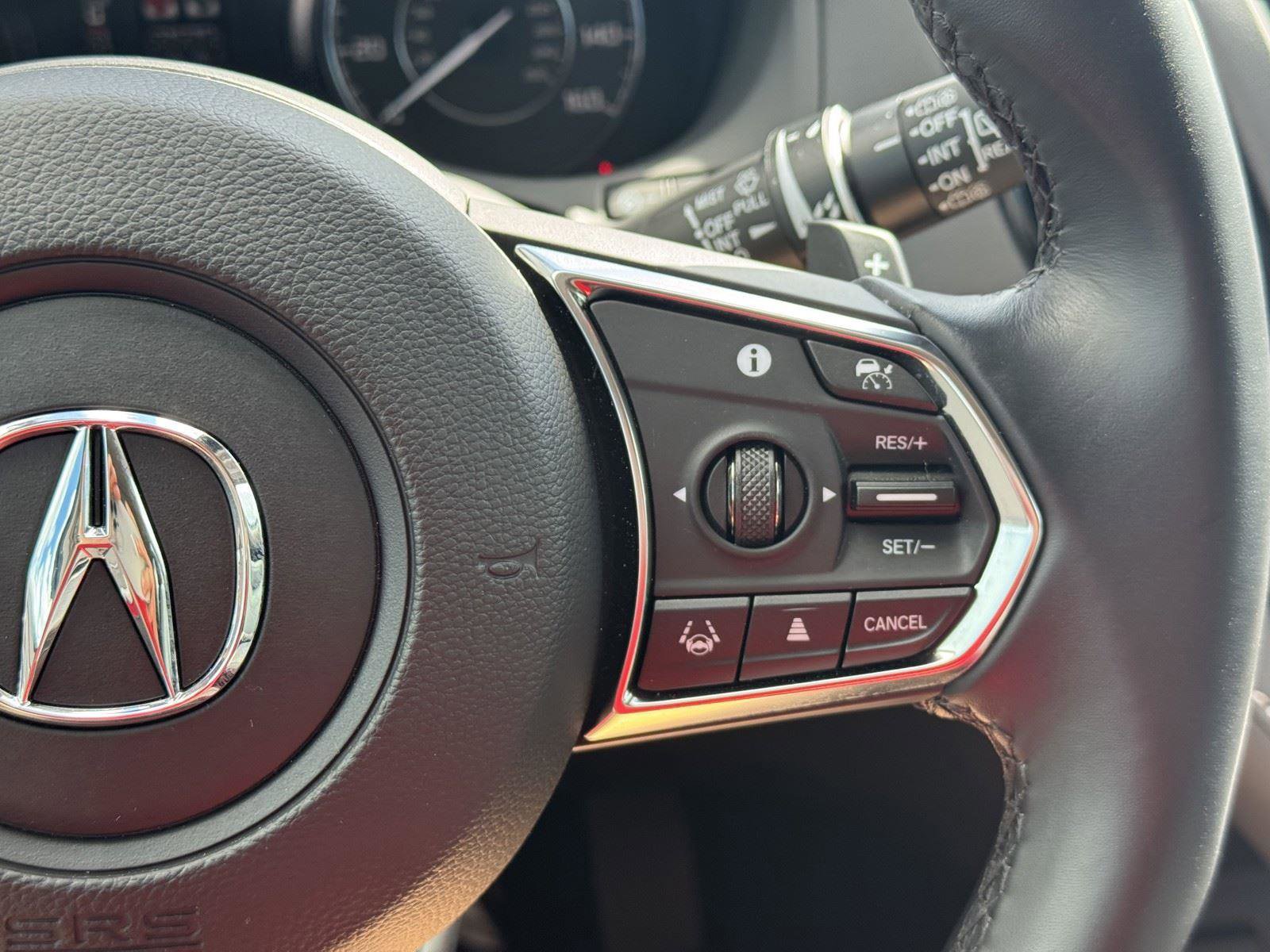 Used 2024 Acura RDX SH-AWD w/ Technology Package image 15