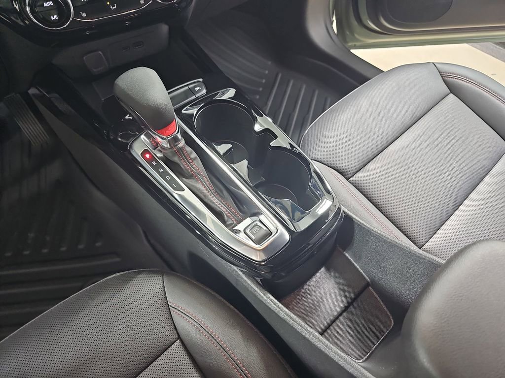 Certified 2024 Chevrolet Trax RS w/ Driver Confidence Package image 29