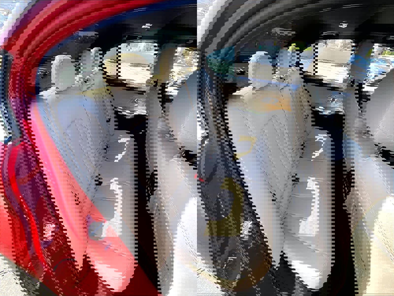 Used 2019 BMW 330i Sedan w/ Convenience Package image 27